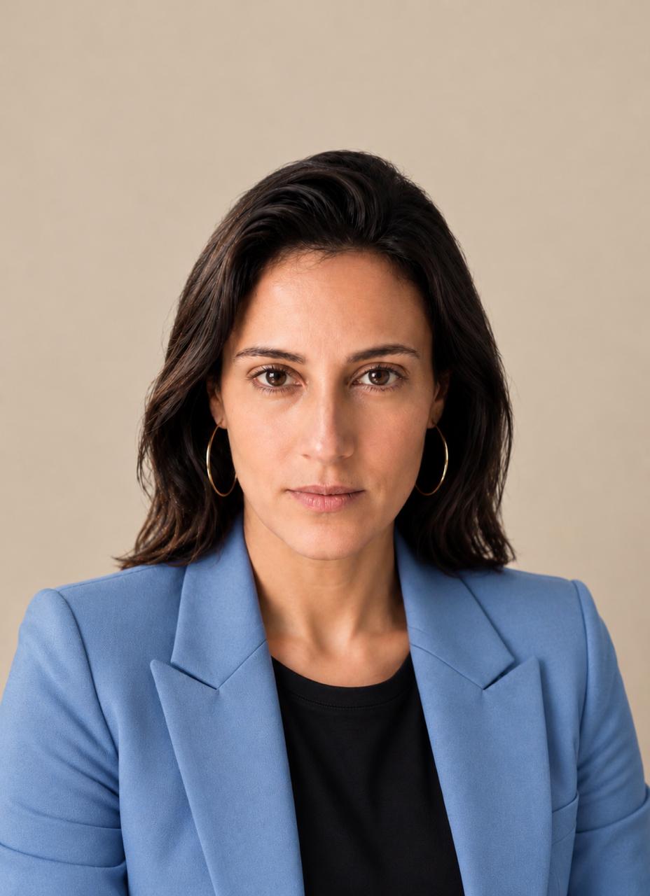 Retrato da advogada Sabrina Moraes
